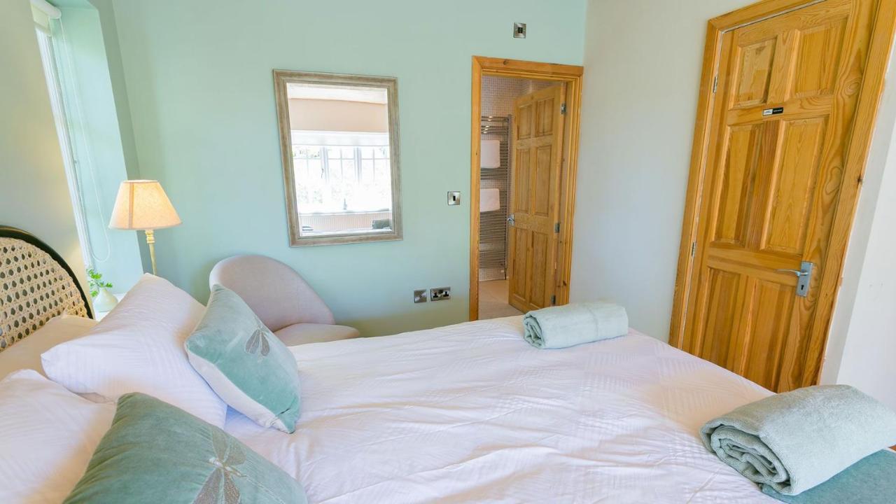 Glan Gors Felin Villa Llanrhyddlad Eksteriør bilde